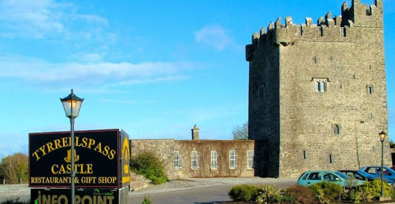 Tyrrellspass Castle, Ireland